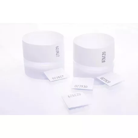 Tyvek 1" karszalagok Színes nyomással, ellenőrzőszelvénnyel (STUB-os)