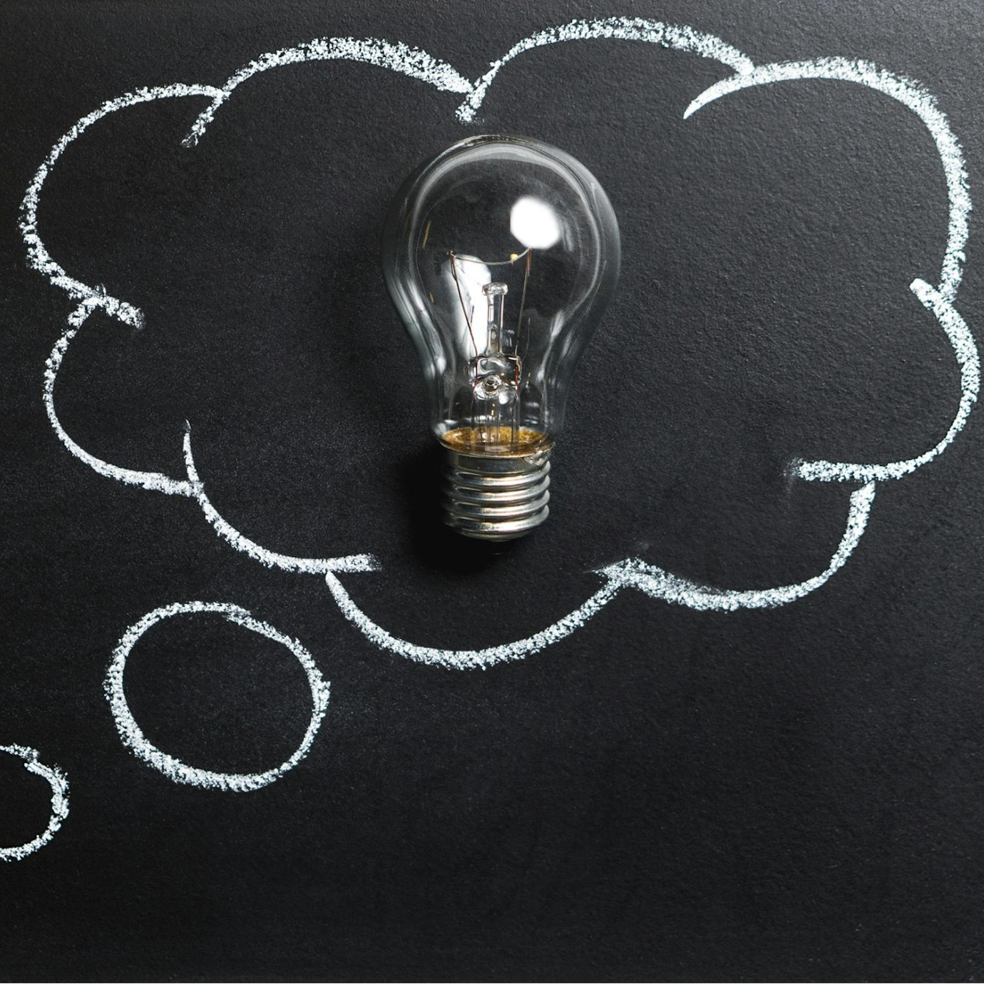 5 kreatív mód, ahogy a karszalag reklámeszközzé válhat egy rendezvényen